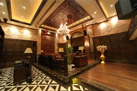 茄子河哪个KTV少爷男模妹子服务好